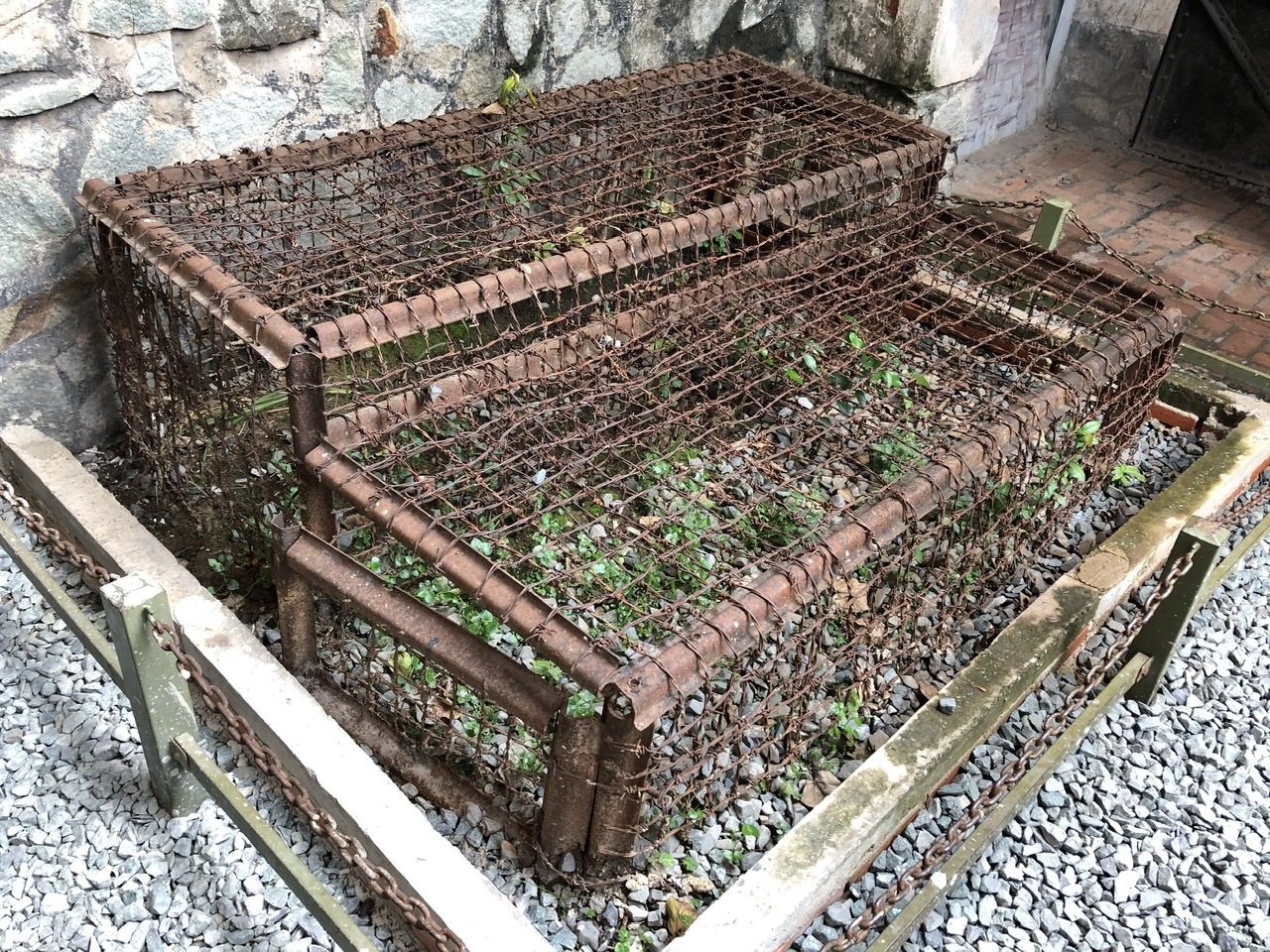 Tiger cages