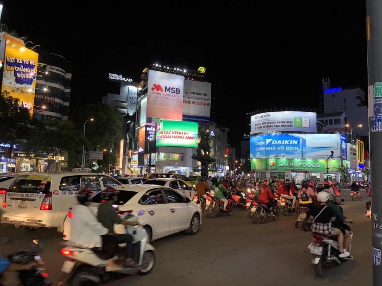 Traffic at a roundabout near my hostel