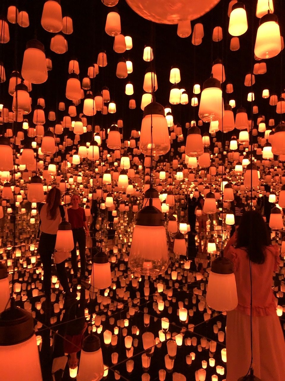 teamLab Borderless